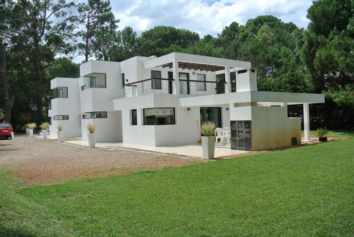 Departamento en venta bajo precio de mercado en Solanas
