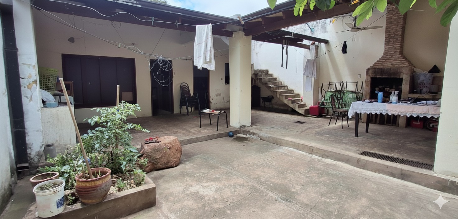 CASA EN VENTA EN CENTRO DE ÑEMBY — foto 2