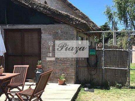 Casas En Lomas De Solymar