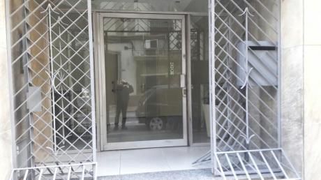 Oficina En Ciudad Vieja