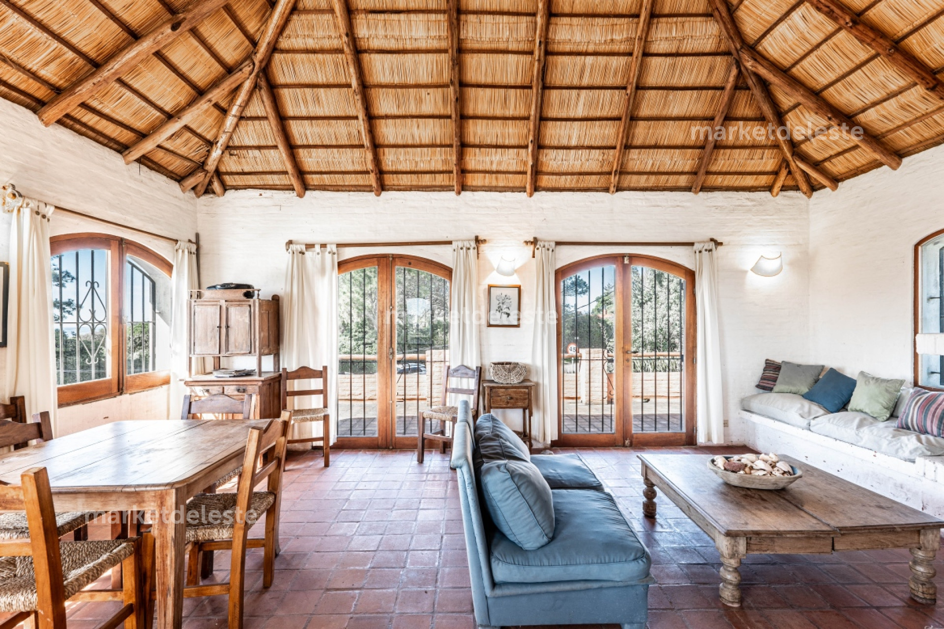 Casa en venta en Punta Piedras