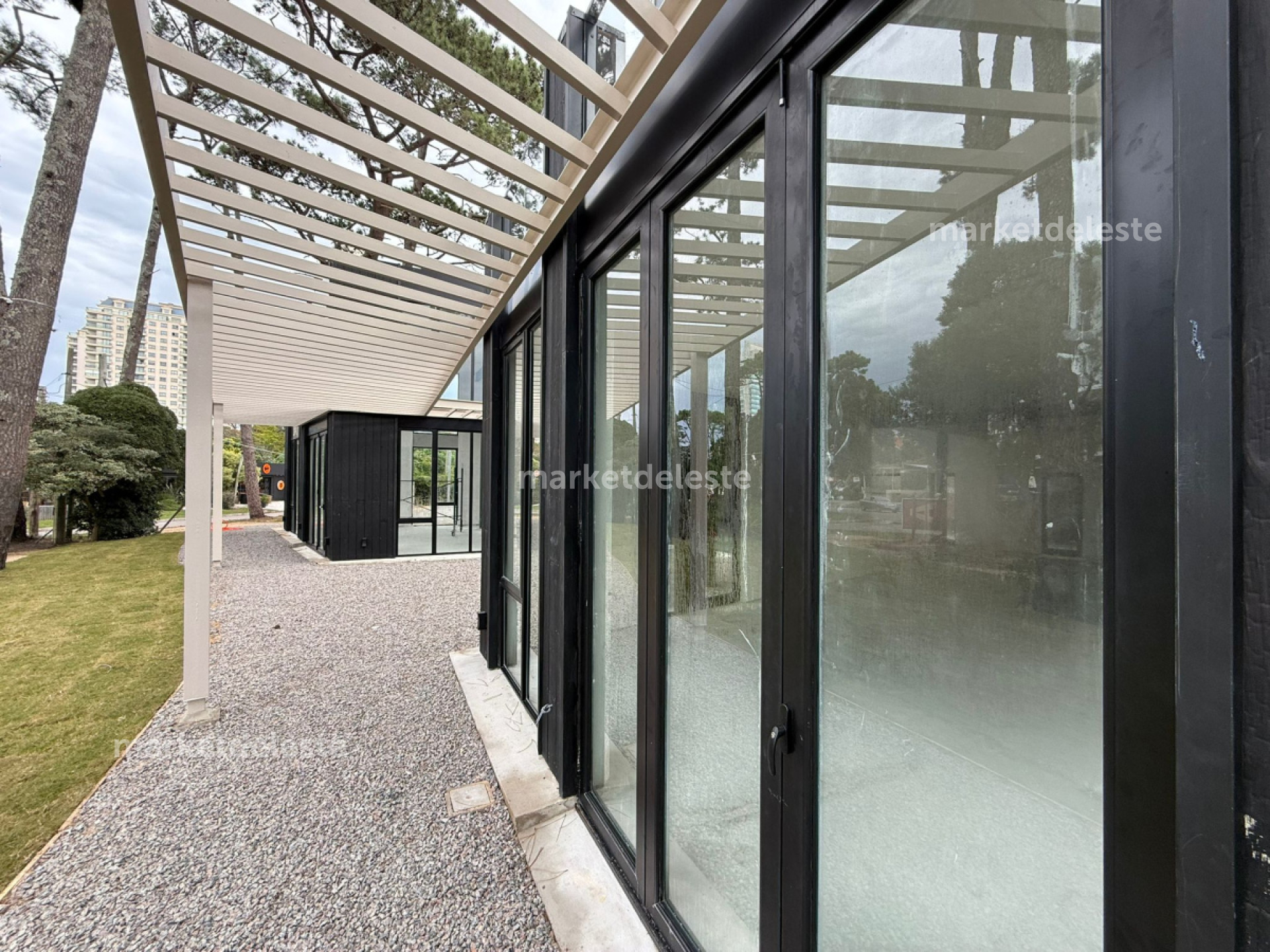 LOCAL COMERCIAL EN AV P SIERRA - foto 5