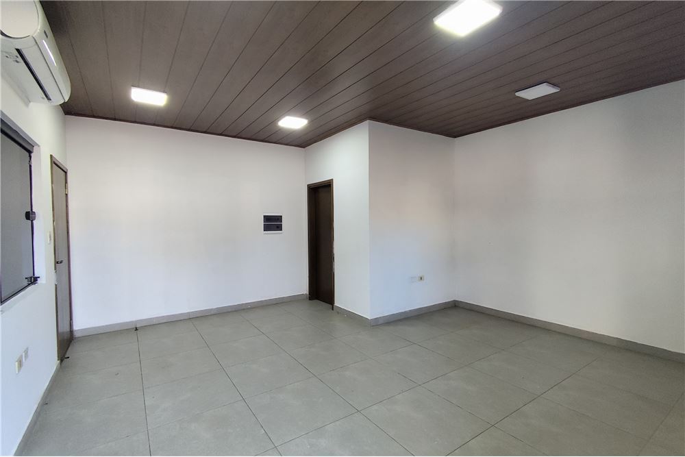 Depósito - Alquiler - Lambaré, Paraguay — foto 2