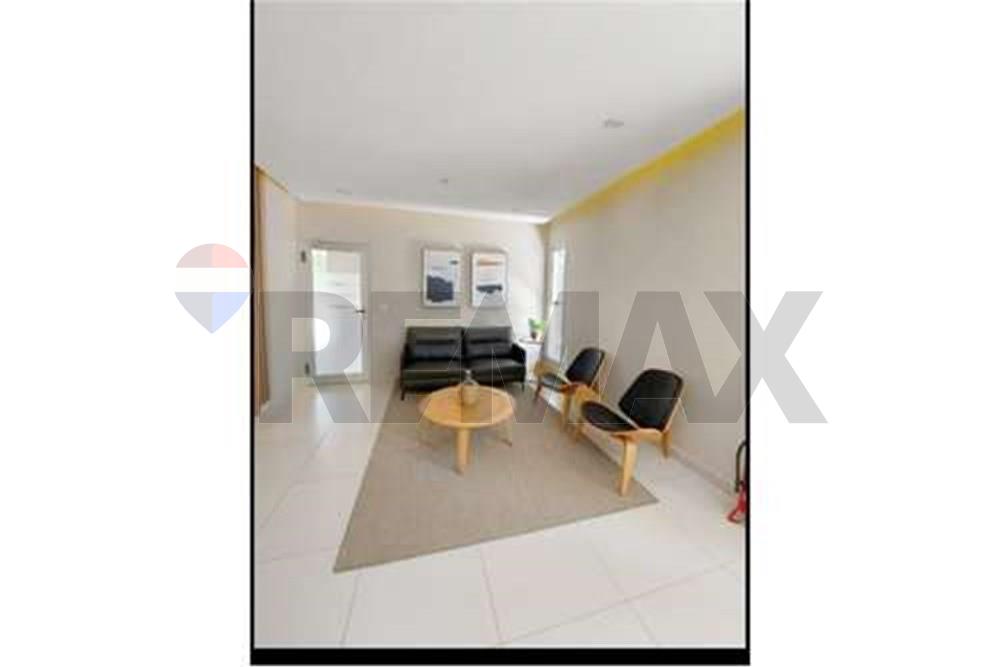 VENDO MONOAMBIENTE + COCHERA EN SAJONIA — foto 3