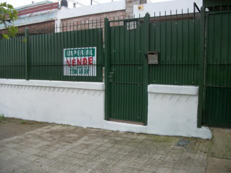 Casa 2 Dorm Juan Rosas