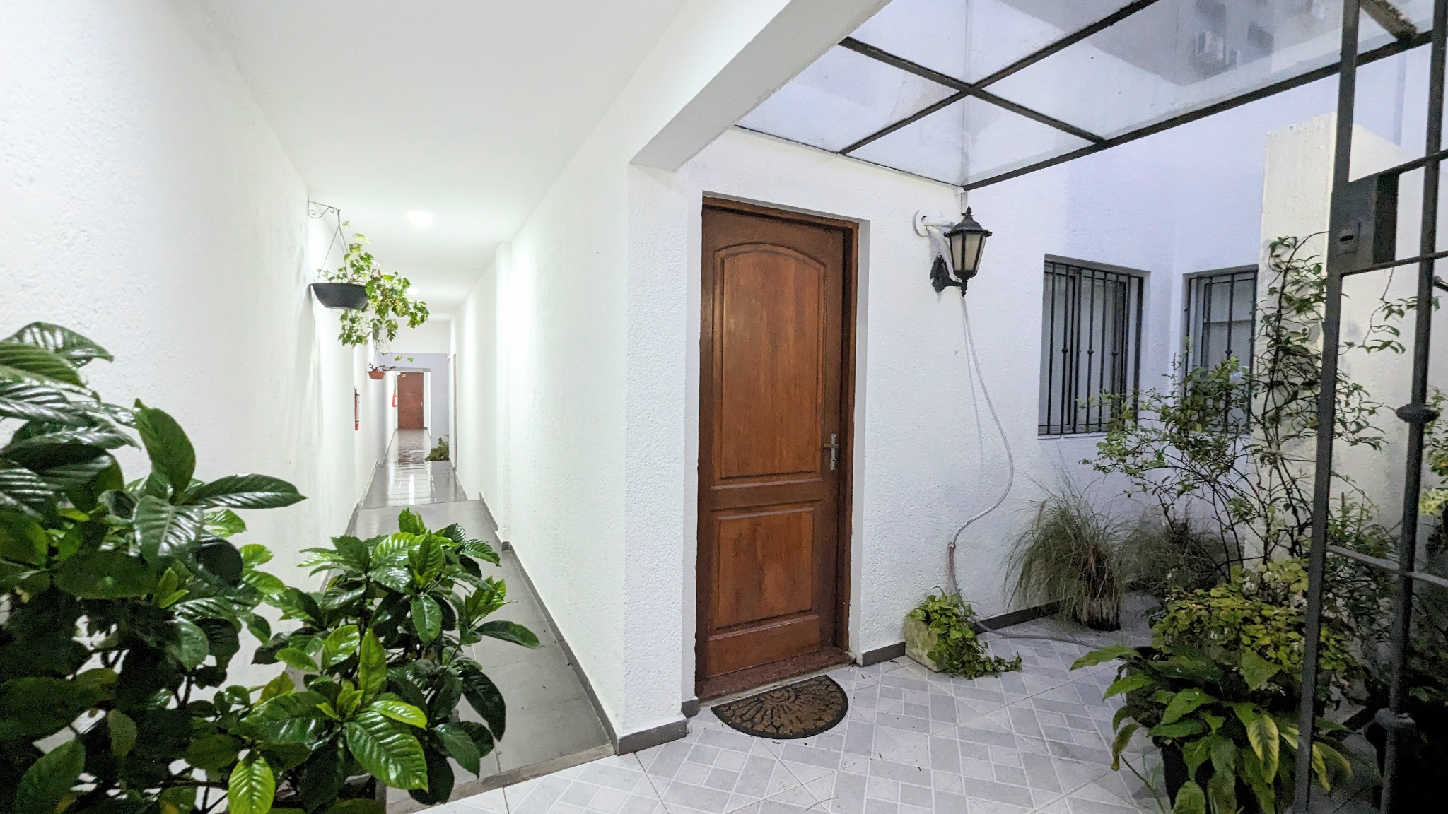 Rivera Y Simon Bolivar | 2 Dormitorios + 1 Baño + Patio | $ 3.200 Gastos Comunes · Foto 1
