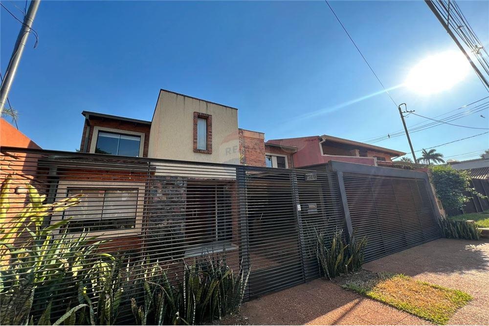Casa en alquiler en Villa Aurelia