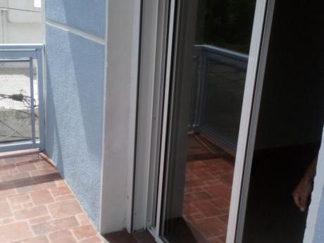 Impecable! Próximo A Tienda Inglesa Propios