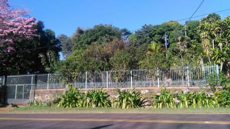 Vendo Casa Con Terreno De 889 M2 S/r Atyra Km 48
