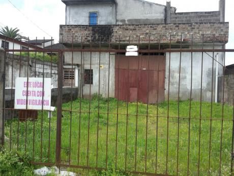 Gran Galpon + Apartamento. Ideal Industria O Comercio. Prox. Cno. Carrasco