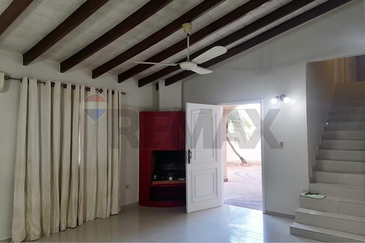 CASA EN ALQUILER - MARISCAL ESTIGARRIBIA — foto 2