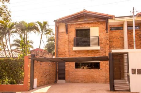 Vendo Duplex A Estrenar En Zona Residencial