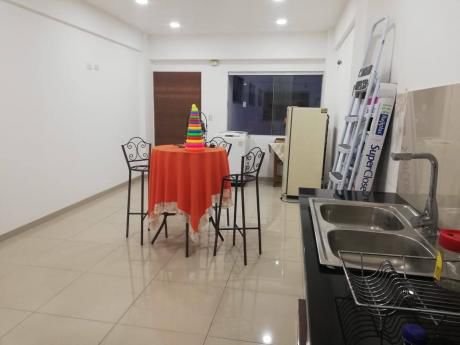 Departamento 1 Dorm En Anticretico 2do Anillo Parque Urbano