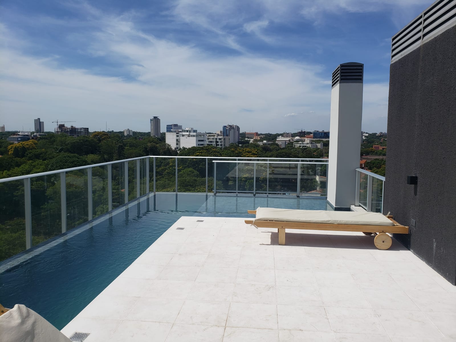 Departamento 82 M2 , 2 Habitaciones.   -    Edificio  Urban  Carmelitas . — foto 2