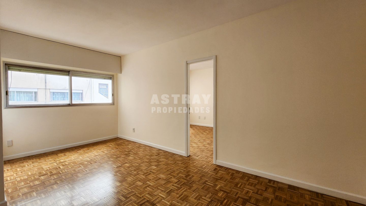 Departamento en alquiler de 2 ambientes en Centro · Photo 6