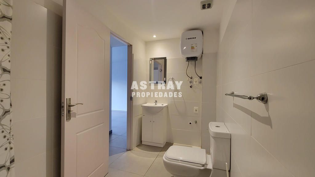 Departamento en alquiler de 3 ambientes en Jacinto Vera · Foto 12