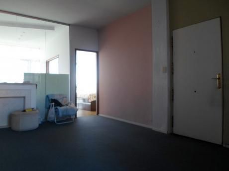 Oficina En Venta 3 Dormitorios