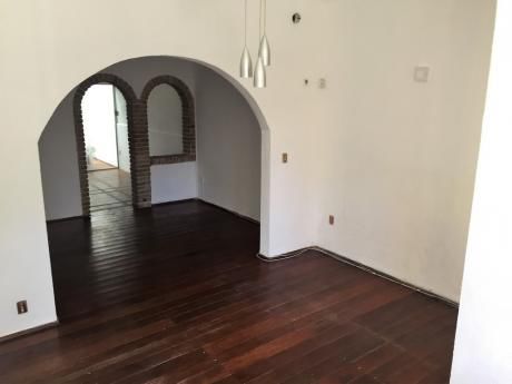Casa En Venta 3 Dormitorios