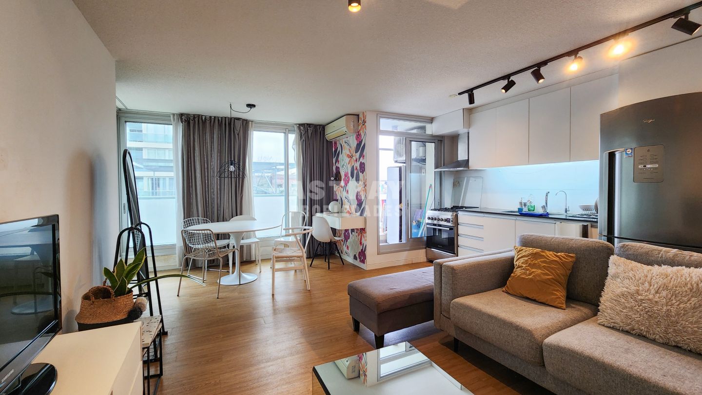 Departamento en alquiler de 2 ambientes en Barrio Sur