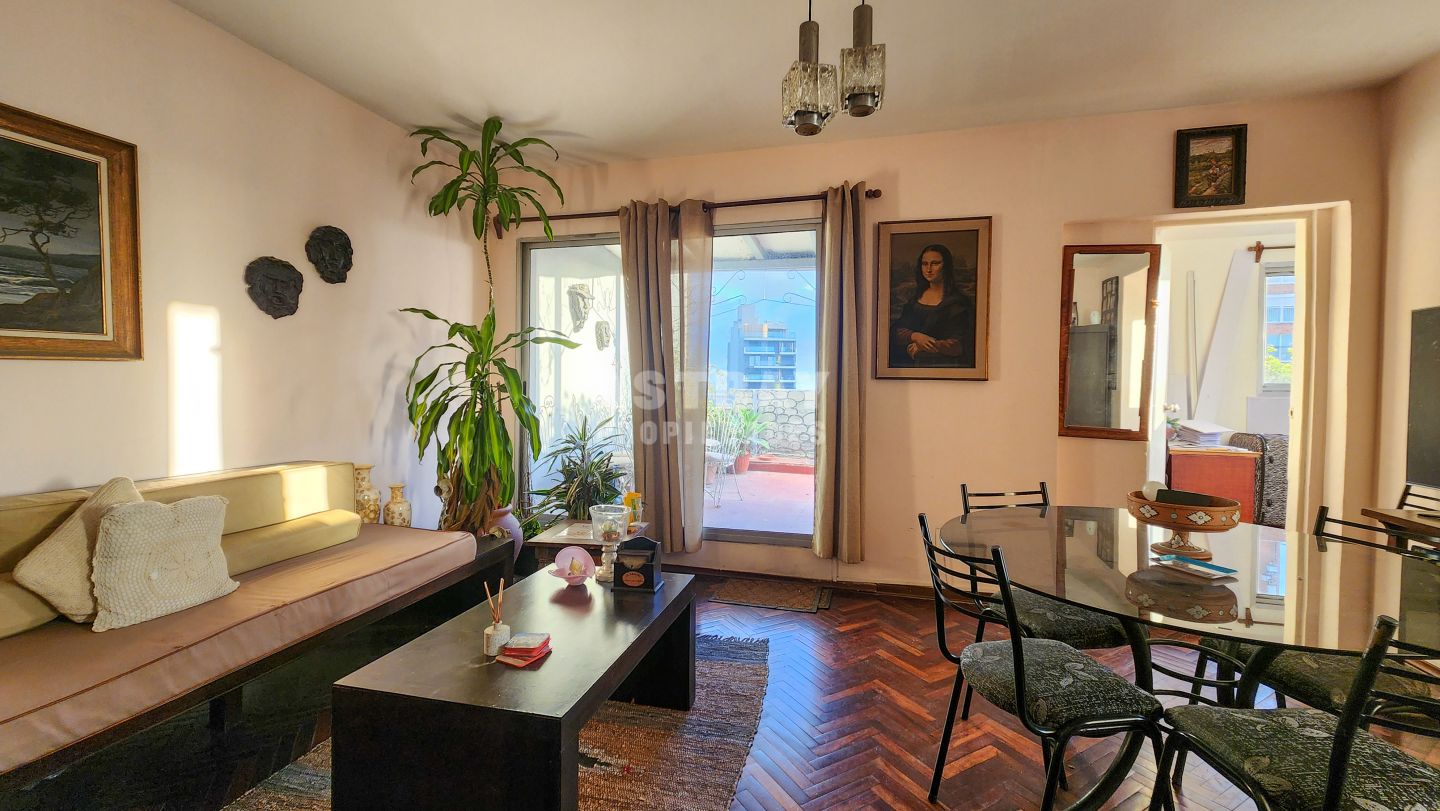 Departamento en alquiler de 3 ambientes en Reducto