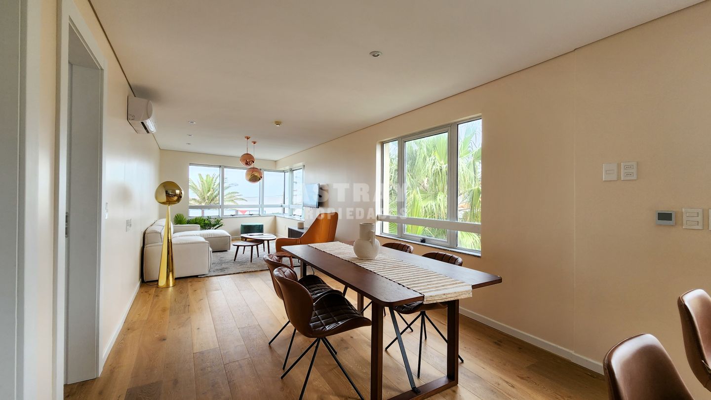 Departamento en venta de 3 ambientes en Carrasco