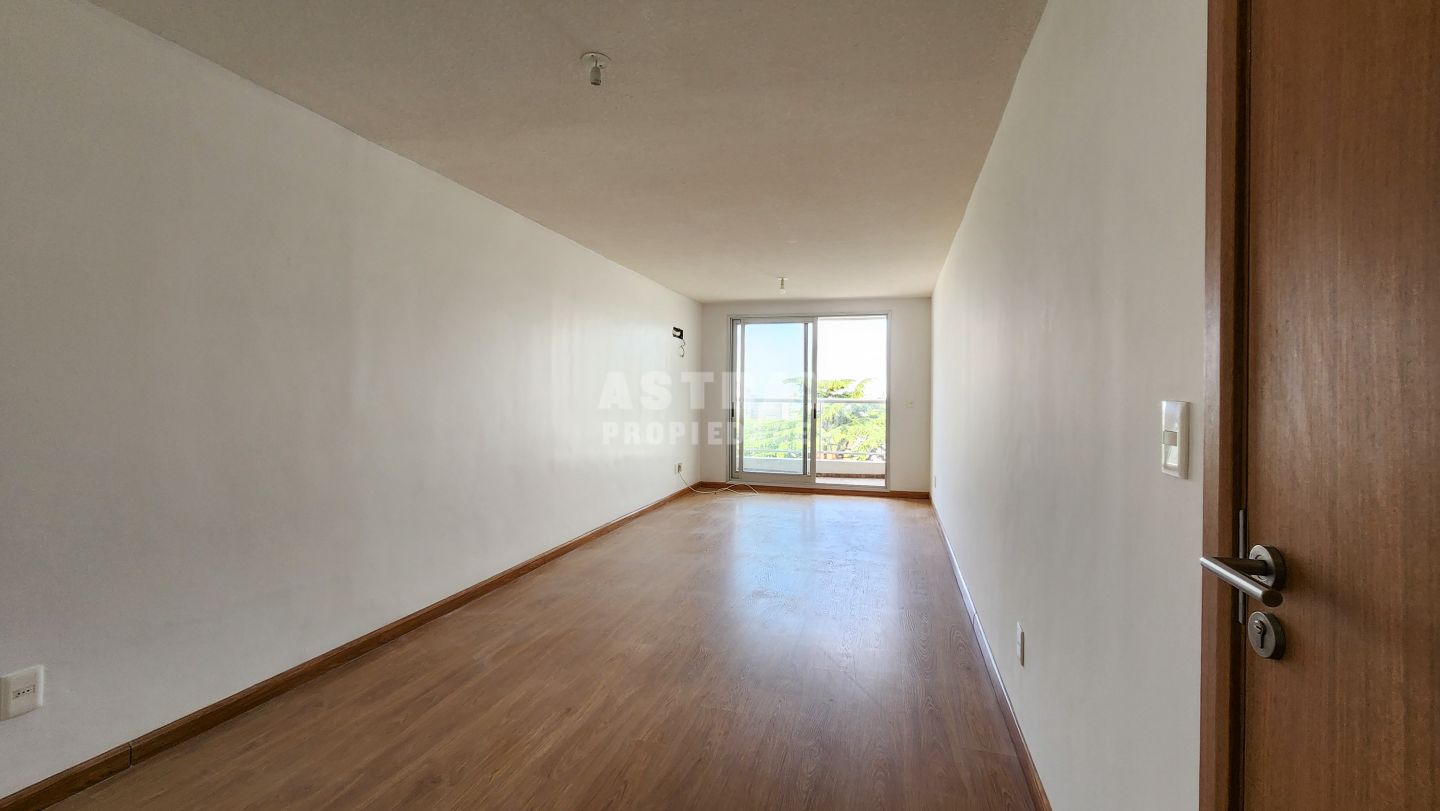 Departamento en alquiler de 3 ambientes en Malvin · Photo 2