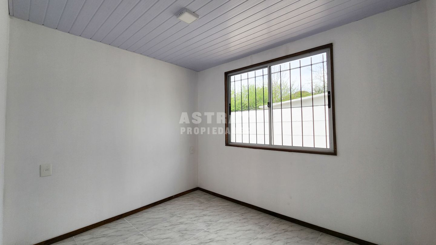 Casa en alquiler de 2 ambientes en Sayago · Foto 9