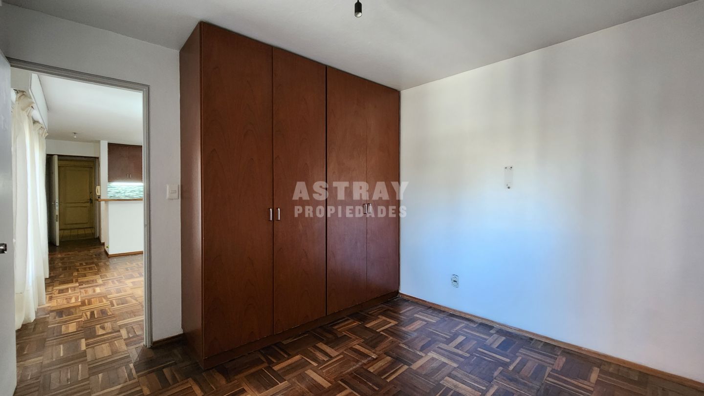 Departamento en alquiler de 2 ambientes en Pocitos · Foto 12
