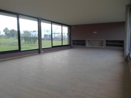 Casa En Venta 3 Dormitorios