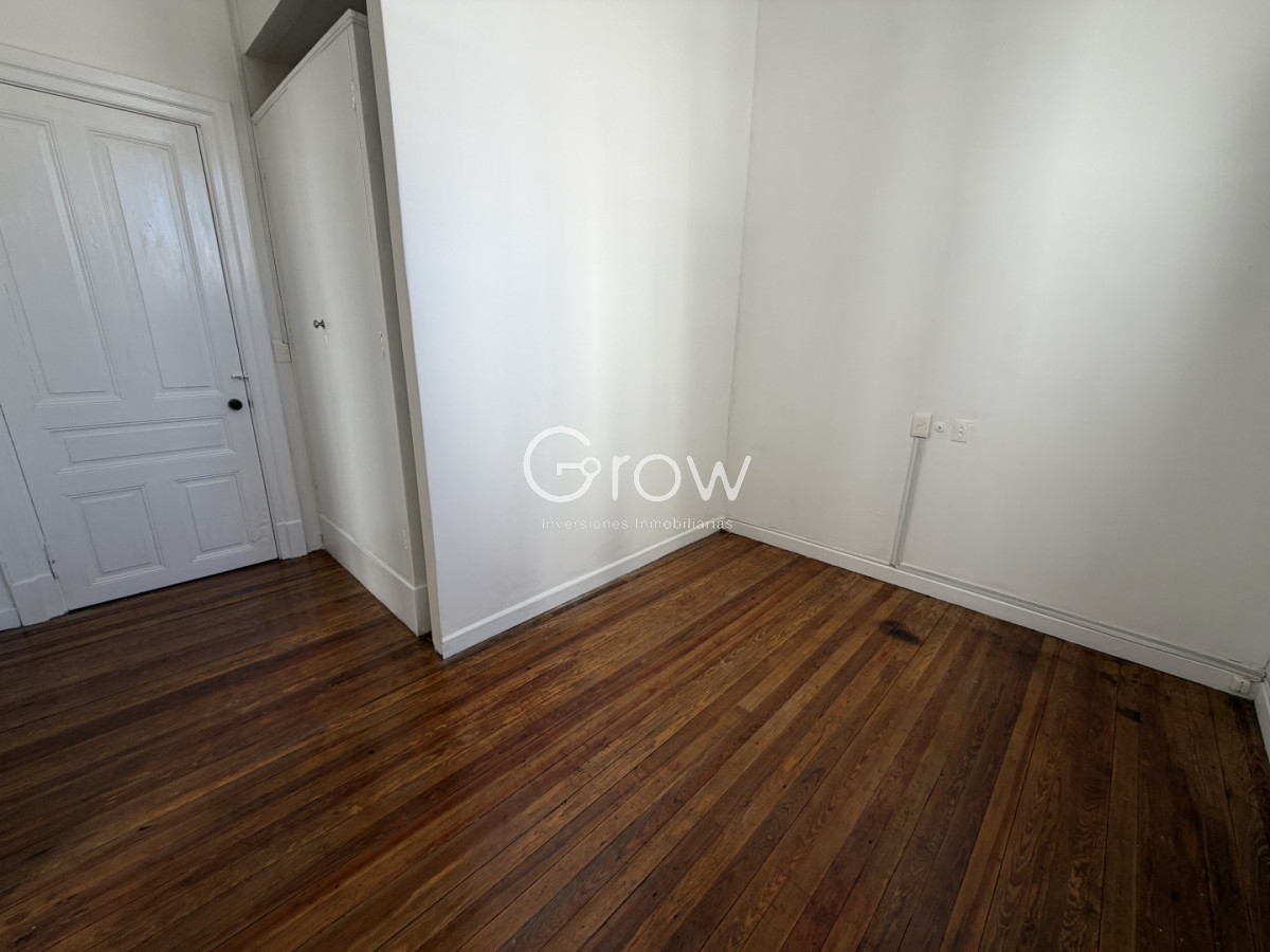 Apartamento de un dormitorio en Península en alquiler anual · Foto 3