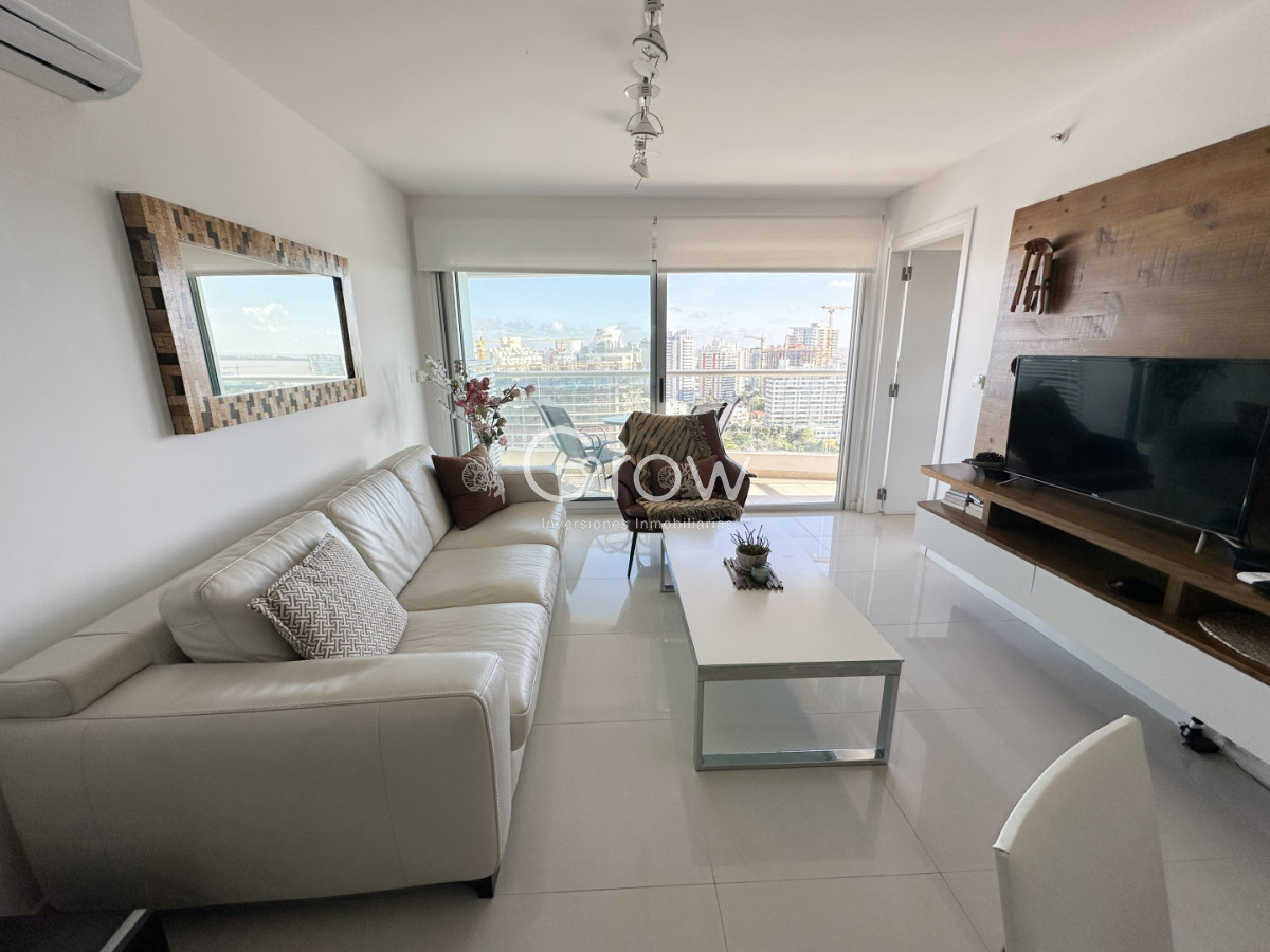 Hermoso Apartamento en venta a pasos del mar.