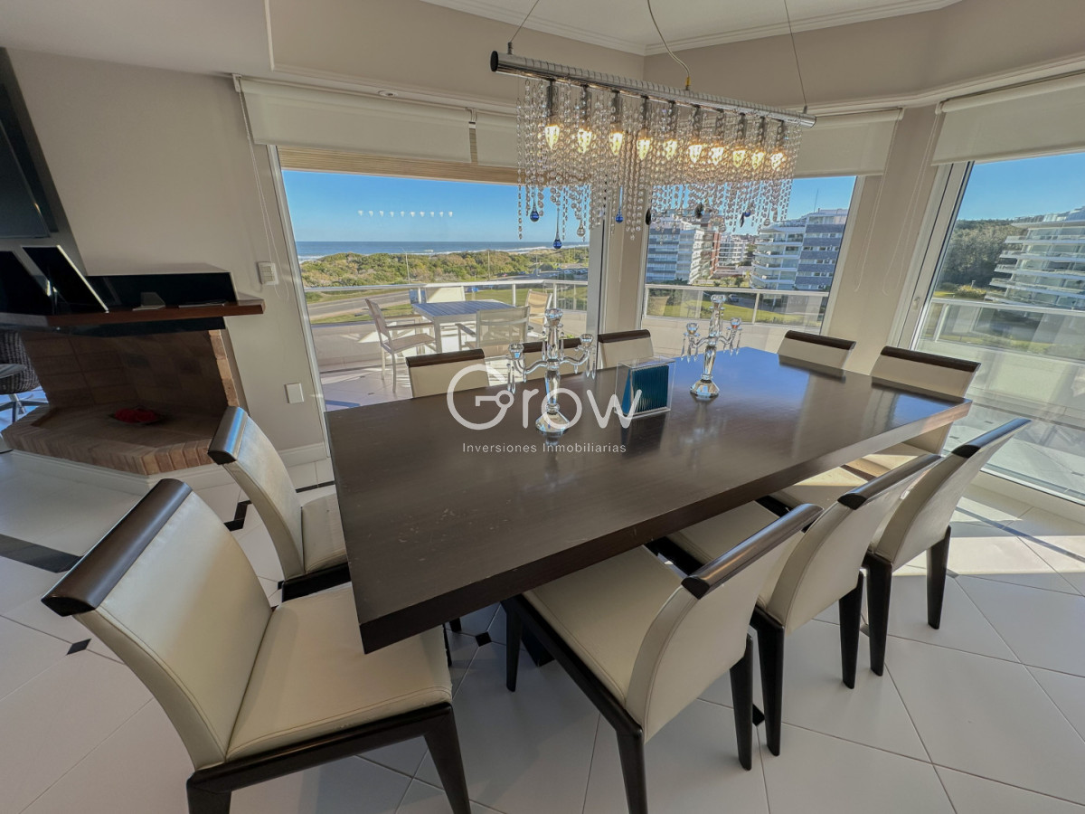 Apartamento en venta en Playa Brava