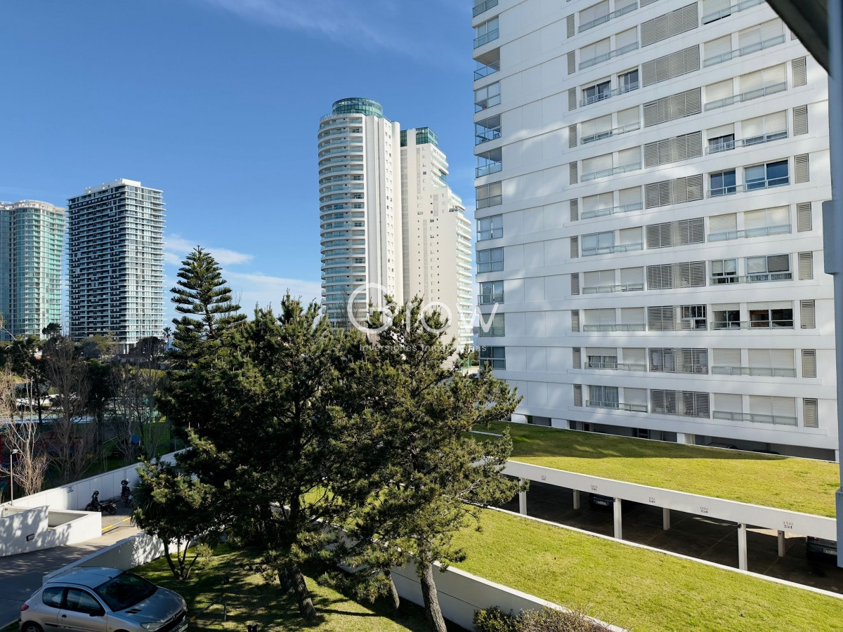Apartamento en venta en Playa Mansa