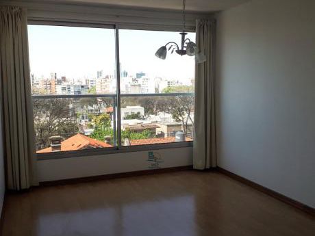 Impecable Apto De 1 Dorm Con Vista Despejada En Pocitos