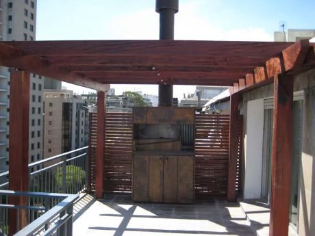 Penthouse Pocitos, Terraza Parrillero
