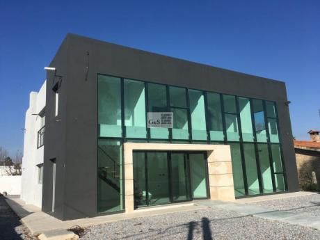 Local Comercial O De Servicios