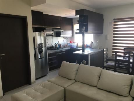 En Anticretico, Hermoso Departamento De 1 Dormitorio