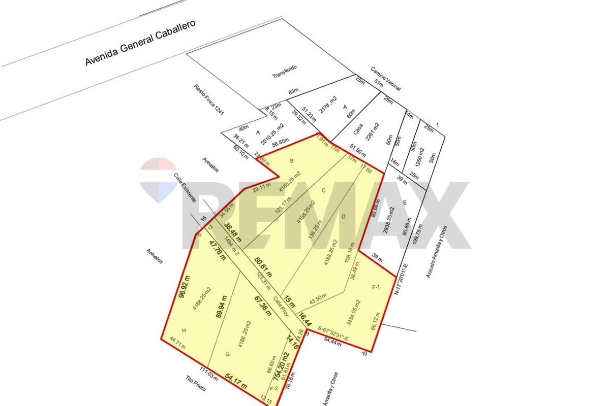 VENDO AMPLIO TERRENO EN ZONA URBANA DE CAAZAPA — foto 2