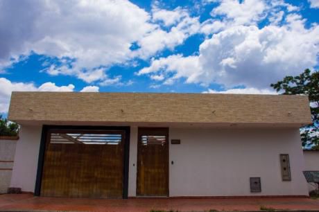 En Venta Casa Con Amplio Terreno