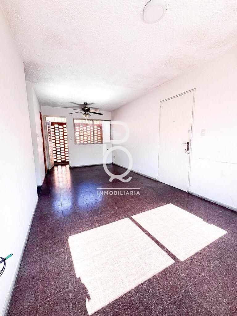 Alquiler apartamento 2 dormitorios en CH100 · Foto 4
