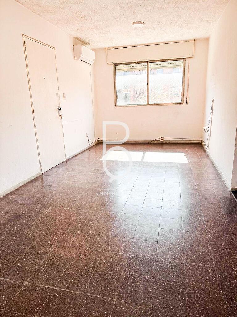 Alquiler apartamento 2 dormitorios en CH100 · Foto 2