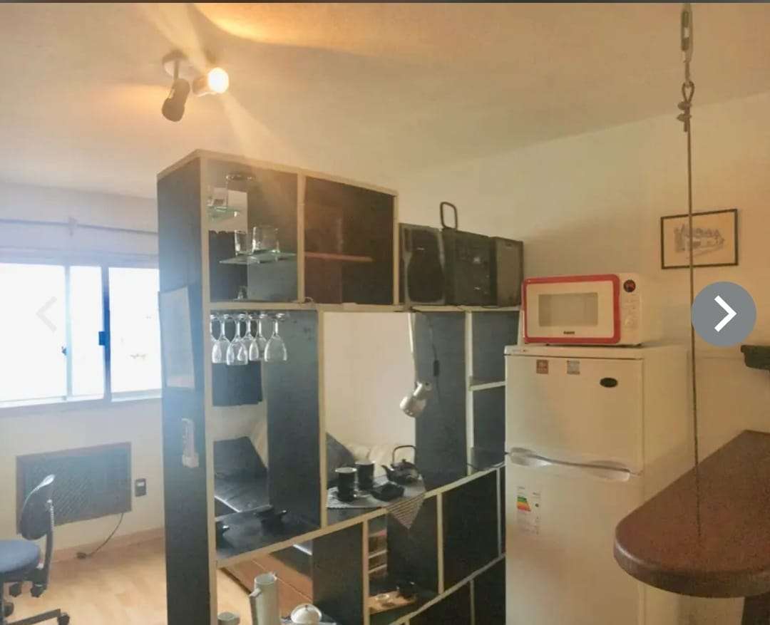 Alquiler de Monoambiente Amueblado en  18 y gaboto · Foto 3