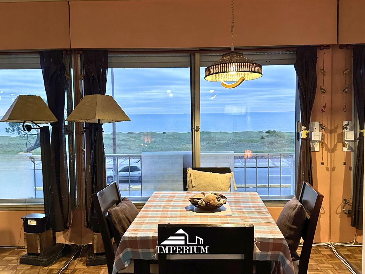 VENTA | Apartamento 2D, Rambla de Malvin