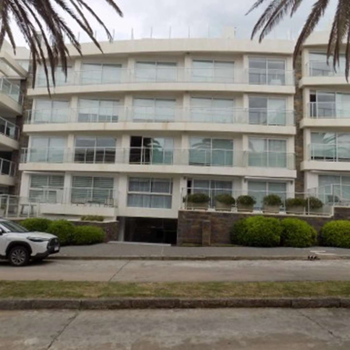 Alquiler Semana de Turismo en Península 2 dorm cochera piscina y más · Foto 2