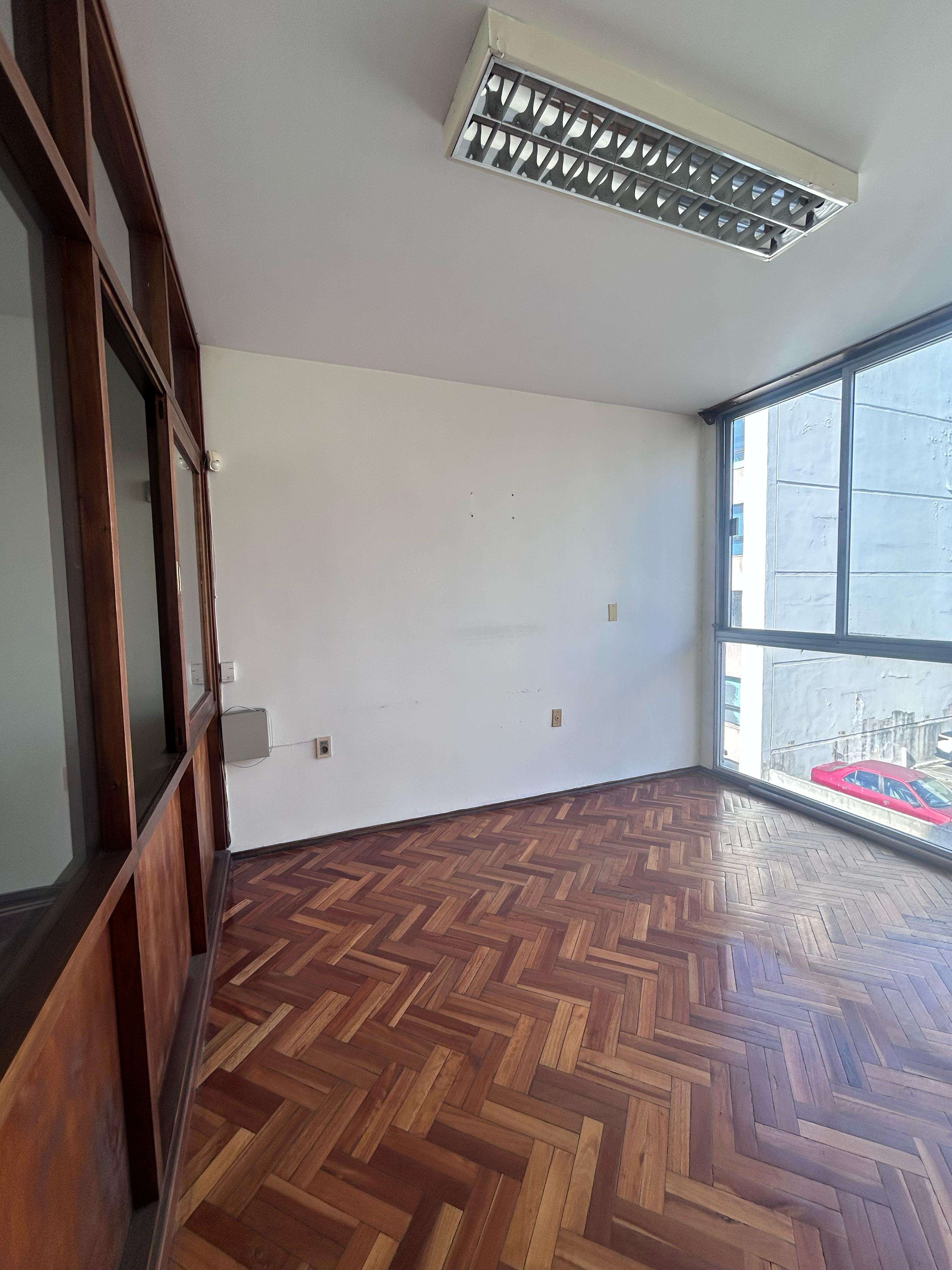 Alquiler oficina en Ciudad Vieja · Foto 4