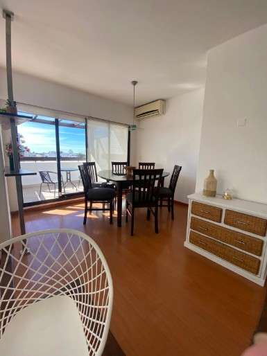 Alquilo hermoso PentHouse 2D 2B 1G en Pocitos · Foto 8