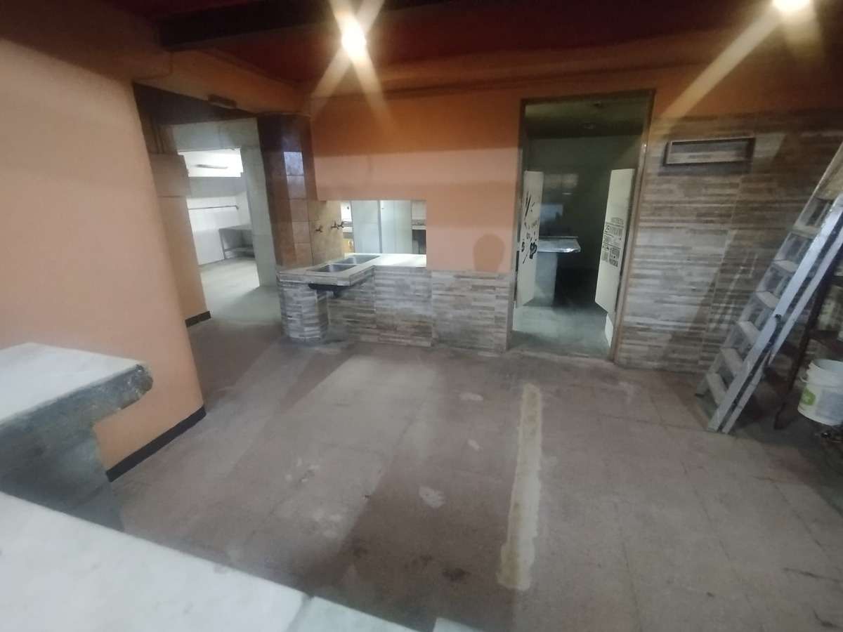 Alquiler Local Gastronómico  250 m² en Centro · Foto 6