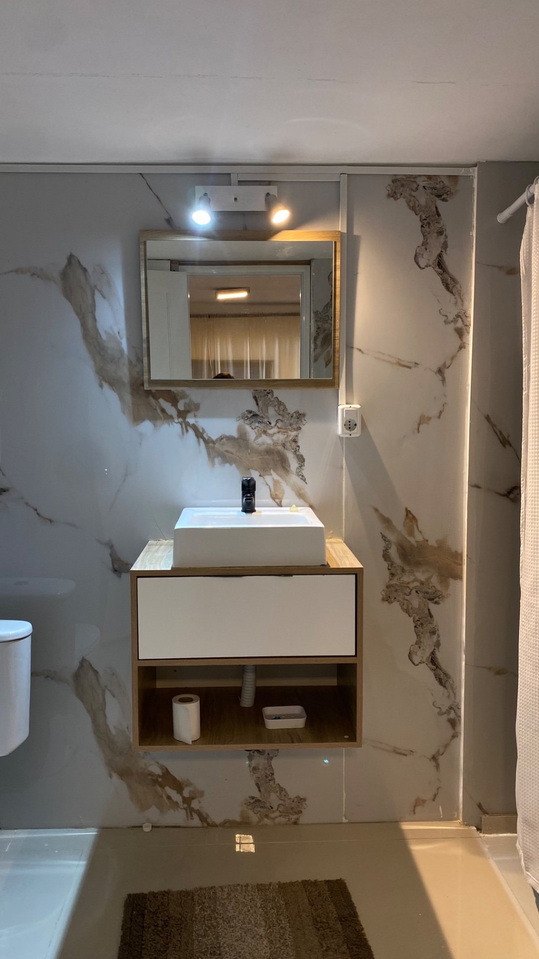 ALQUILER | Apartamento Dúplex Amoblado de 1 Dormitorio con Cochera | Ciudad Vieja · Foto 10