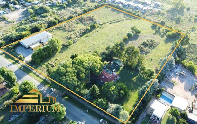 GRAN RESIDENCIA CON 3 HECTAREAS DENTRO DE MINAS.