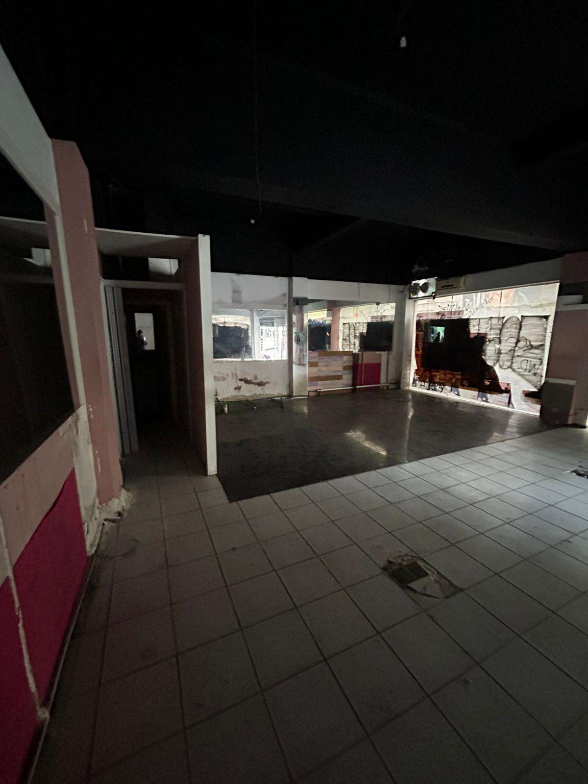 Alquiler local comercial SIN GASTOS COMUNES Centro · Foto 8